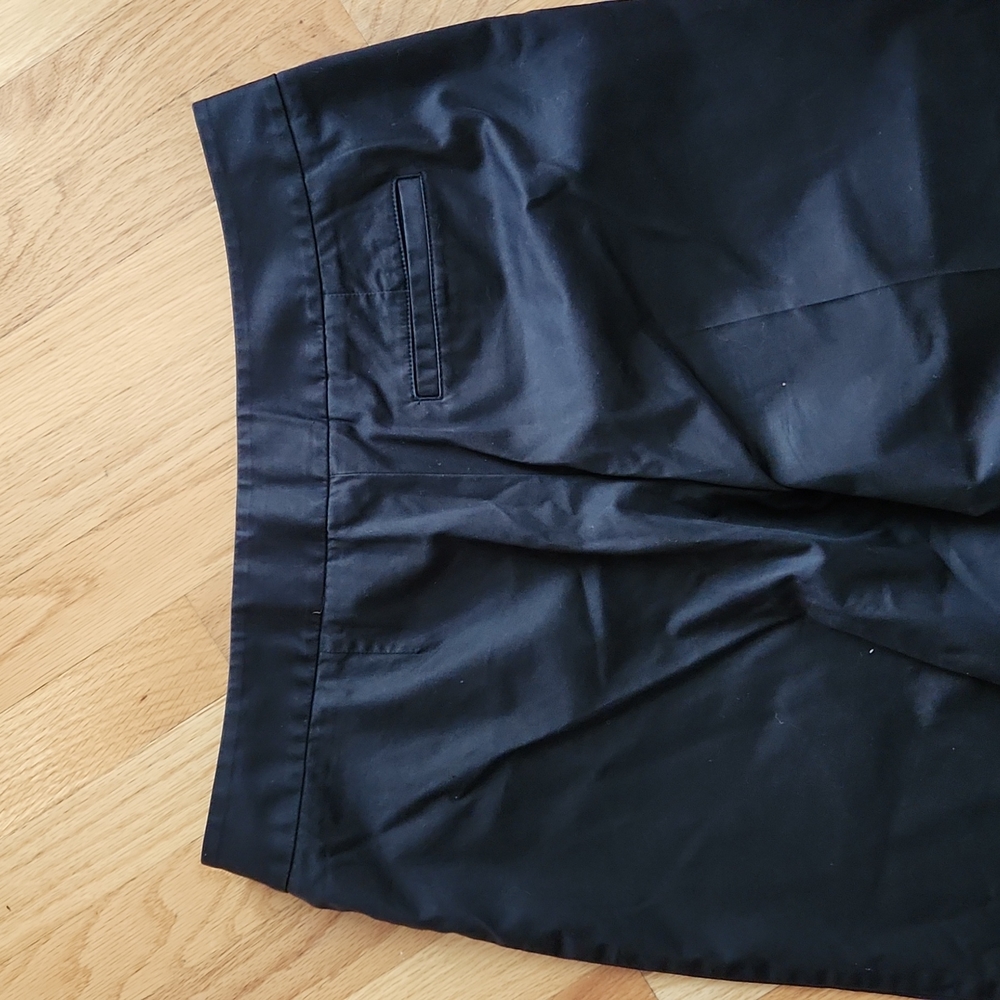 Talbots Size 12, black, cropped/capris pants, stretch - Picture 9 of 12